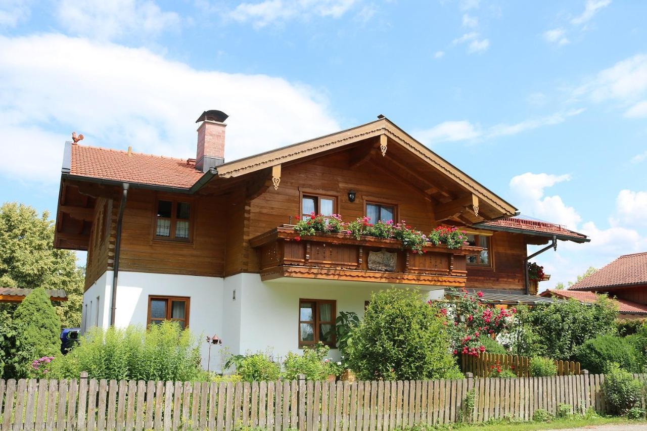 Ferienwohnung Haus Blumenfeld-Schwaiger Übersee Exterior foto